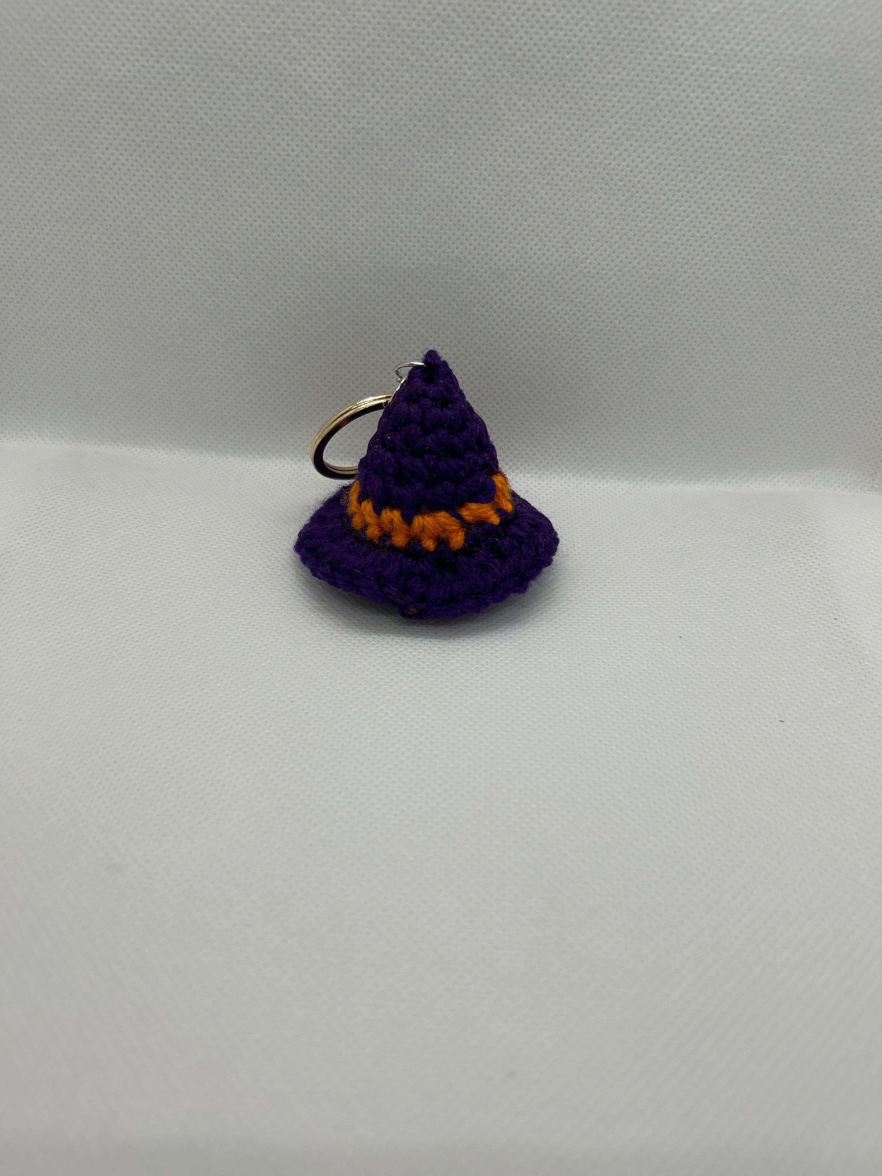 Witch hat keychain
