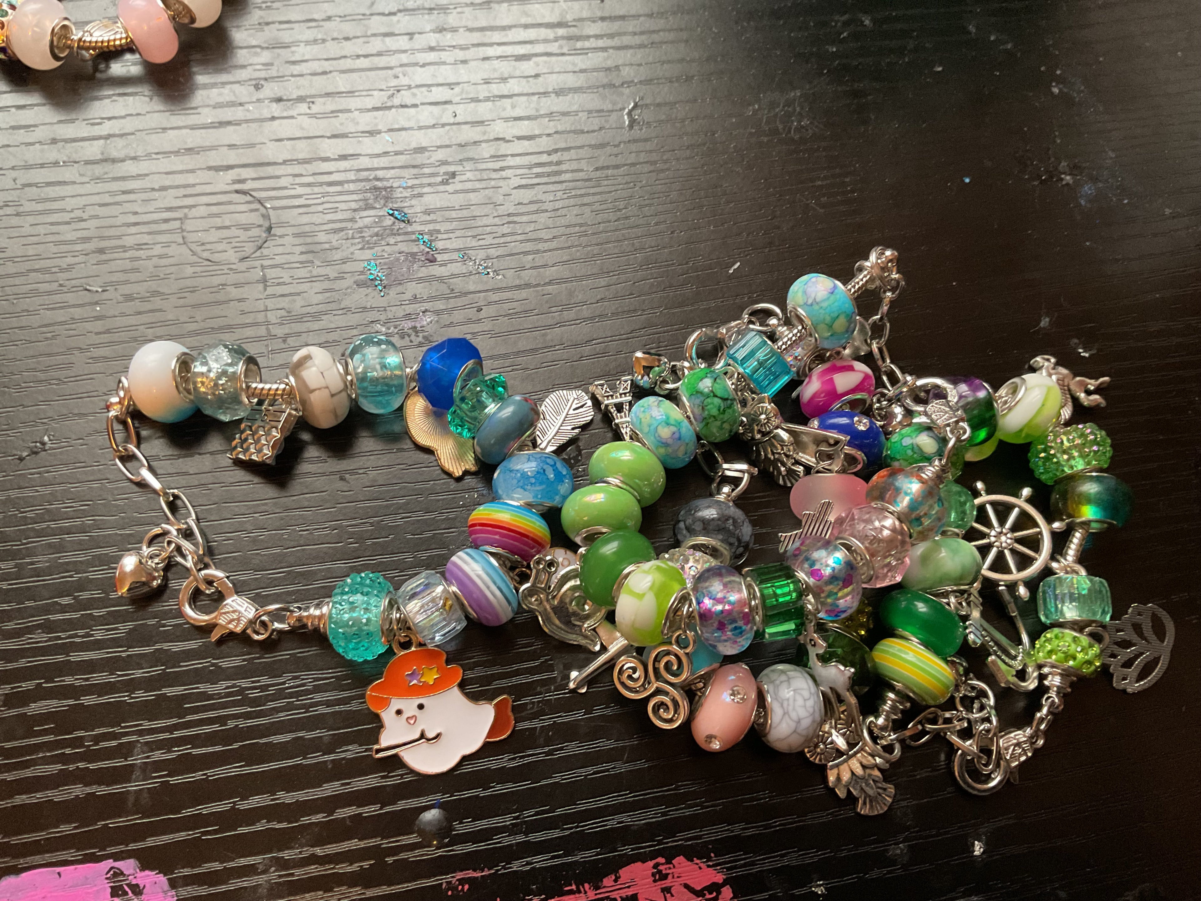 Charm bracelets (Randomly selected)