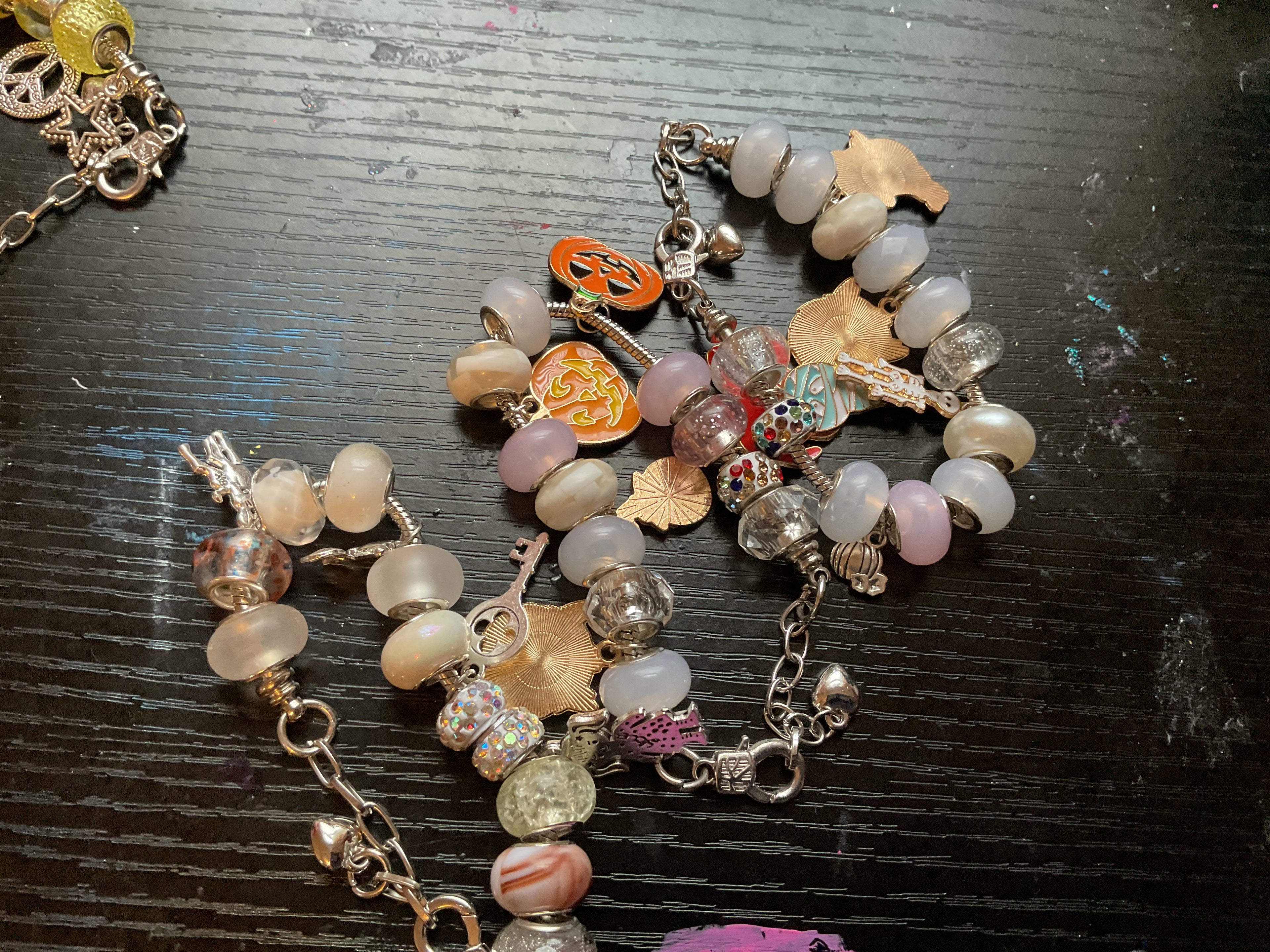 Charm bracelets (Randomly selected)
